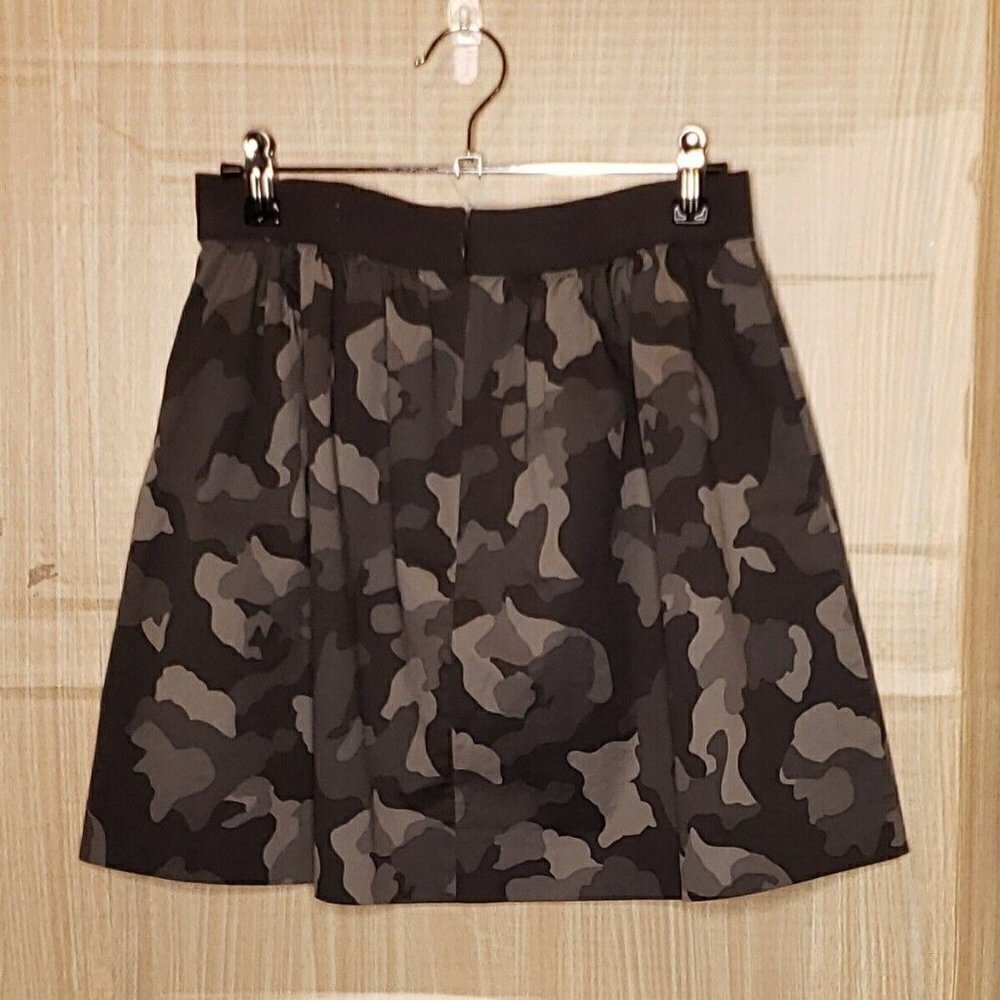 Banana Republic Black and Gray Camo Mini Skirt